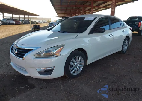 2014 Nissan Altima 2.5/2.5 S/2.5 Sl/2.5 Sv z USA, uszkodzony, nr VIN 1N4AL3AP6EC415750